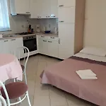 With A Parking Space Sosi, - 15967 דירה *